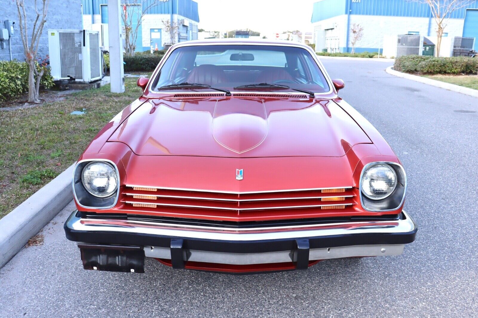 Chevrolet-Vega-Coupe-1976-Red-Black-4995-5