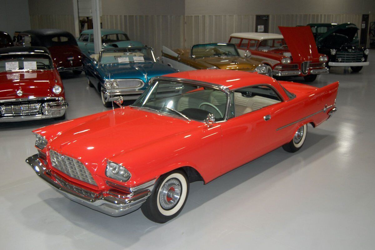 Chrysler-300-Series-1957-Red-Tan-20796-4