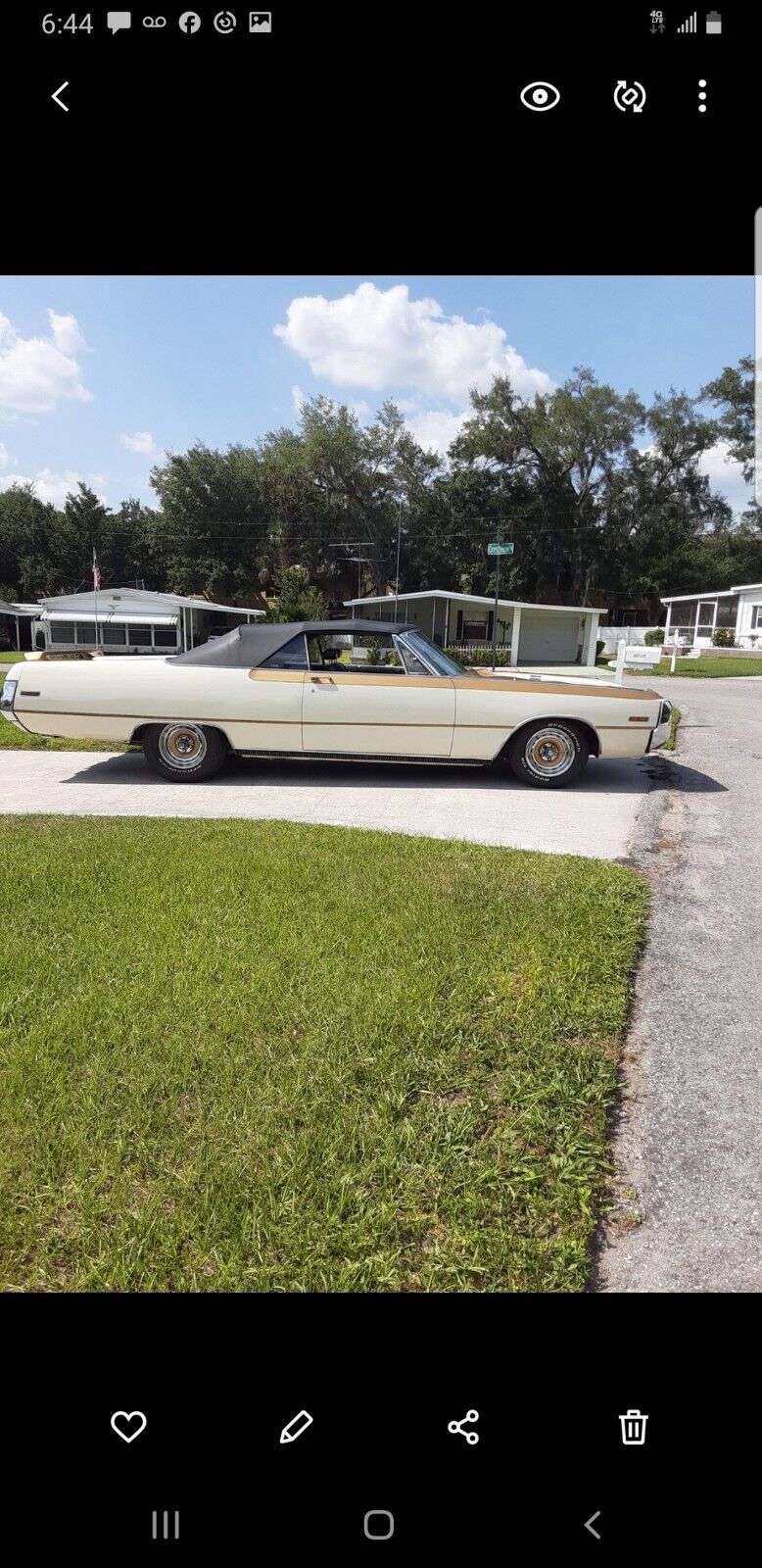 Chrysler-300-Series-Cabriolet-1970-Beige-Black-56327-15