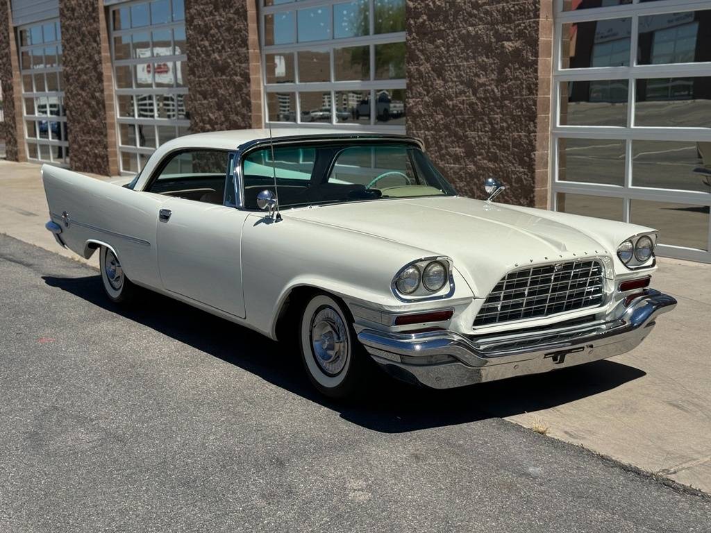 Chrysler-300c-1957-white-123045-1