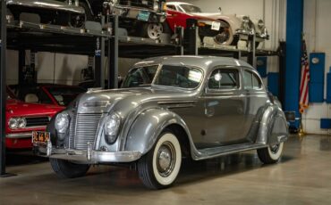 Chrysler-Airflow-Series-C-17-1937-Gray-110596