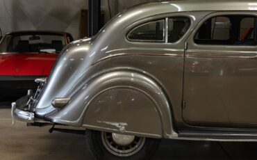 Chrysler-Airflow-Series-C11-Berline-1936-Gray-Gray-3685-1