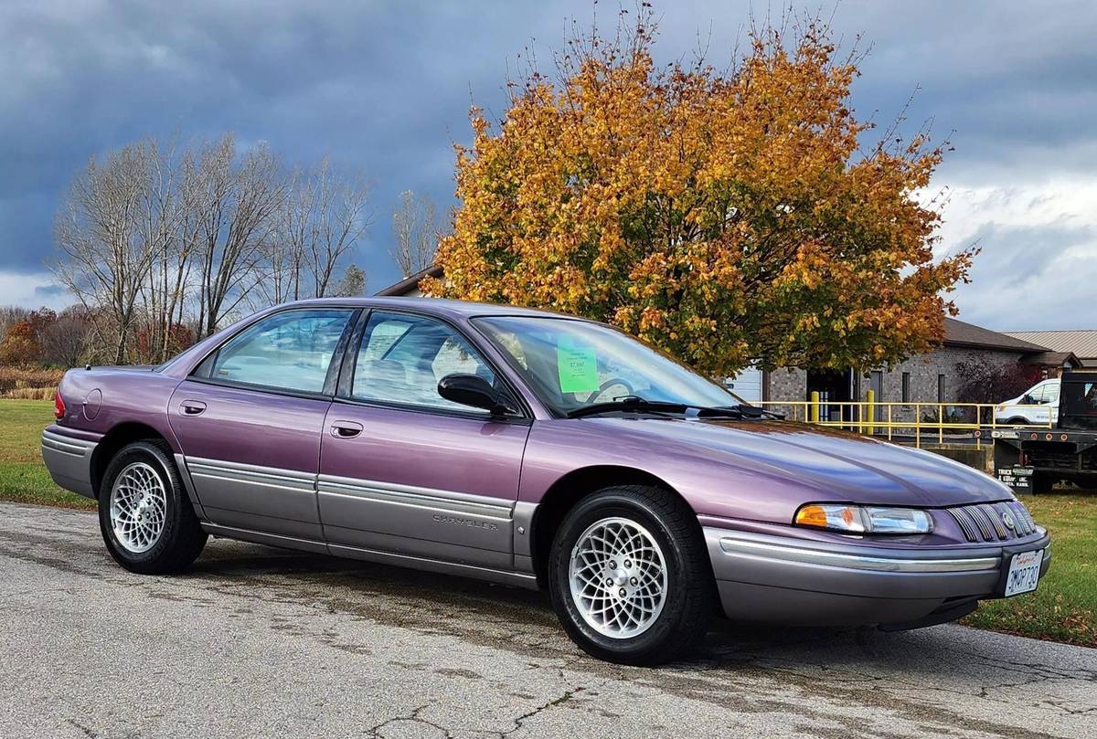 Chrysler-Concorde-1995-purple-67278-2