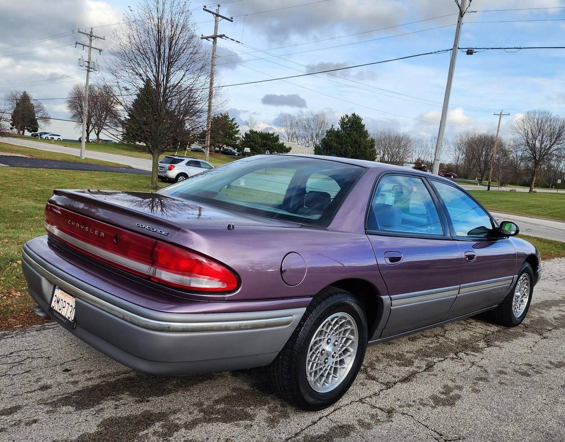 Chrysler-Concorde-1995-purple-67278-4