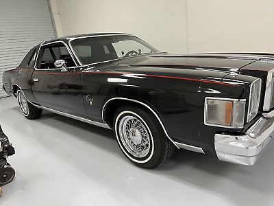 Chrysler-Cordoba-Coupe-1978-Black-Black-149774-1