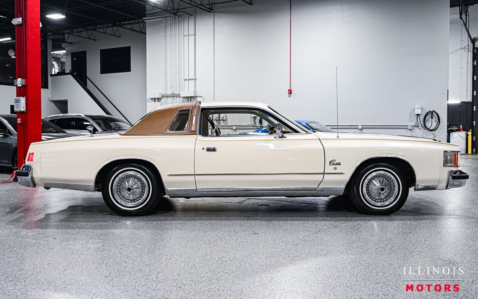 Chrysler-Cordoba-Coupe-1978-White-White-64828-5