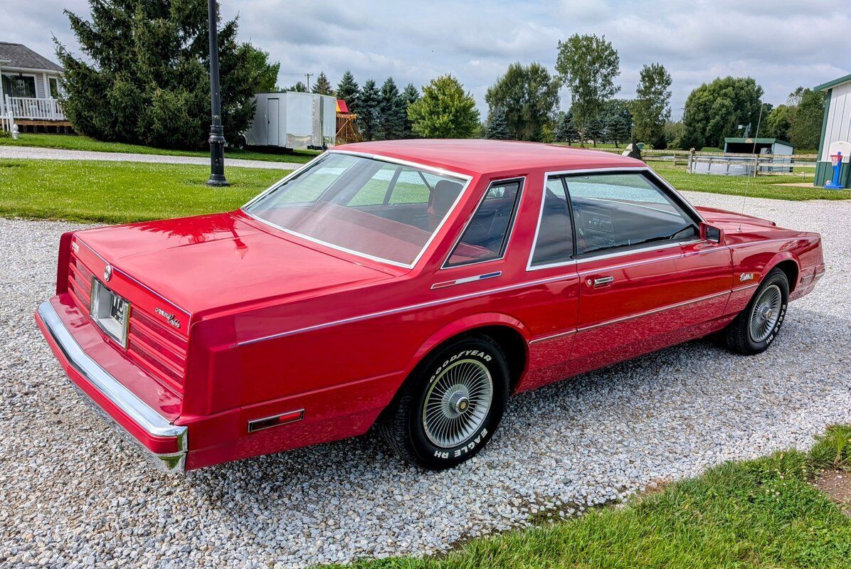 Chrysler-Cordoba-LS-Coupe-1980-Red-Red-23335-3