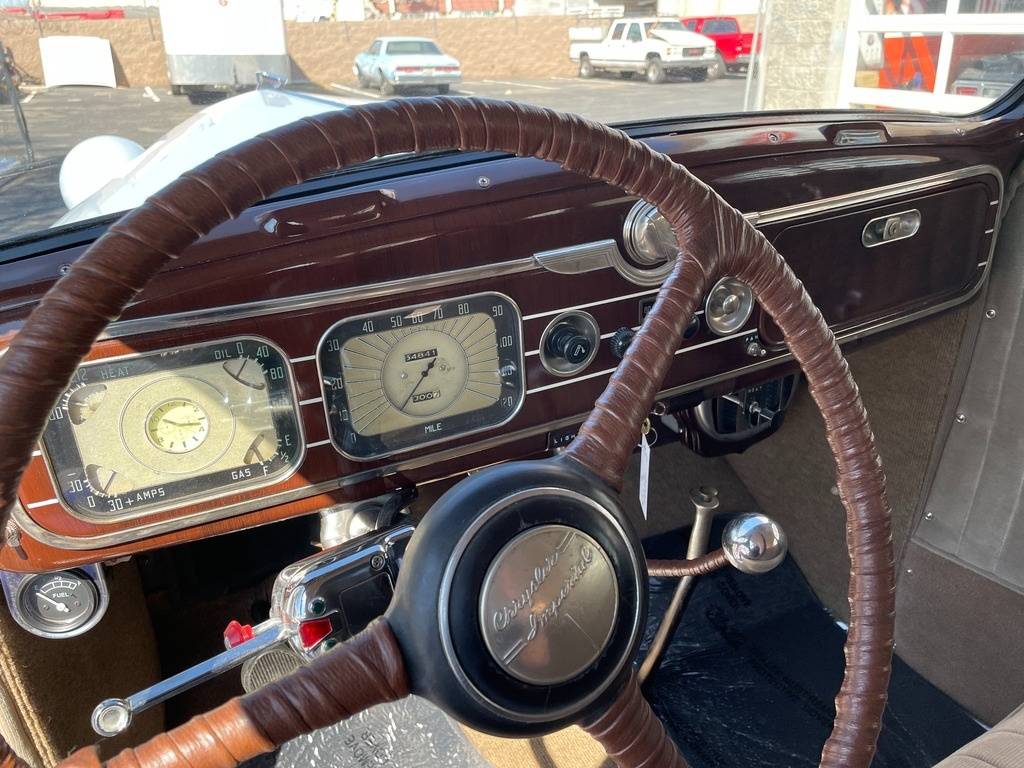 Chrysler-Imperial-1937-blue-88269-12