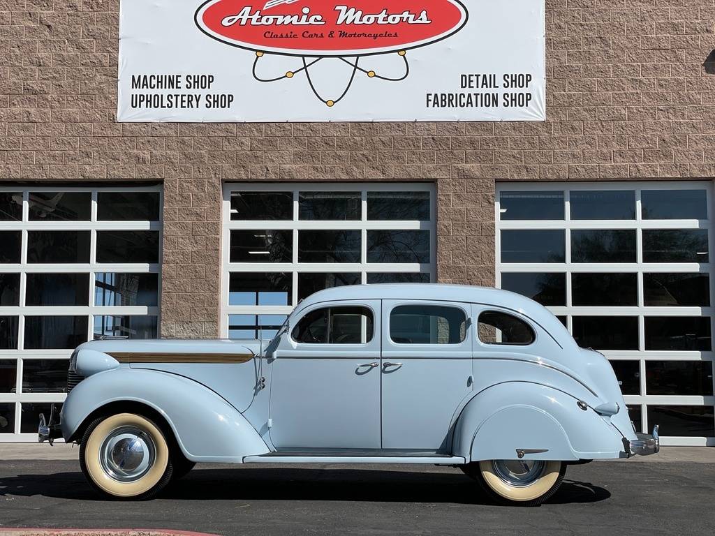 Chrysler-Imperial-1937-blue-88269-3