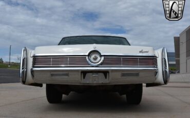 Chrysler-Imperial-1967-White-CREAM-85810-5