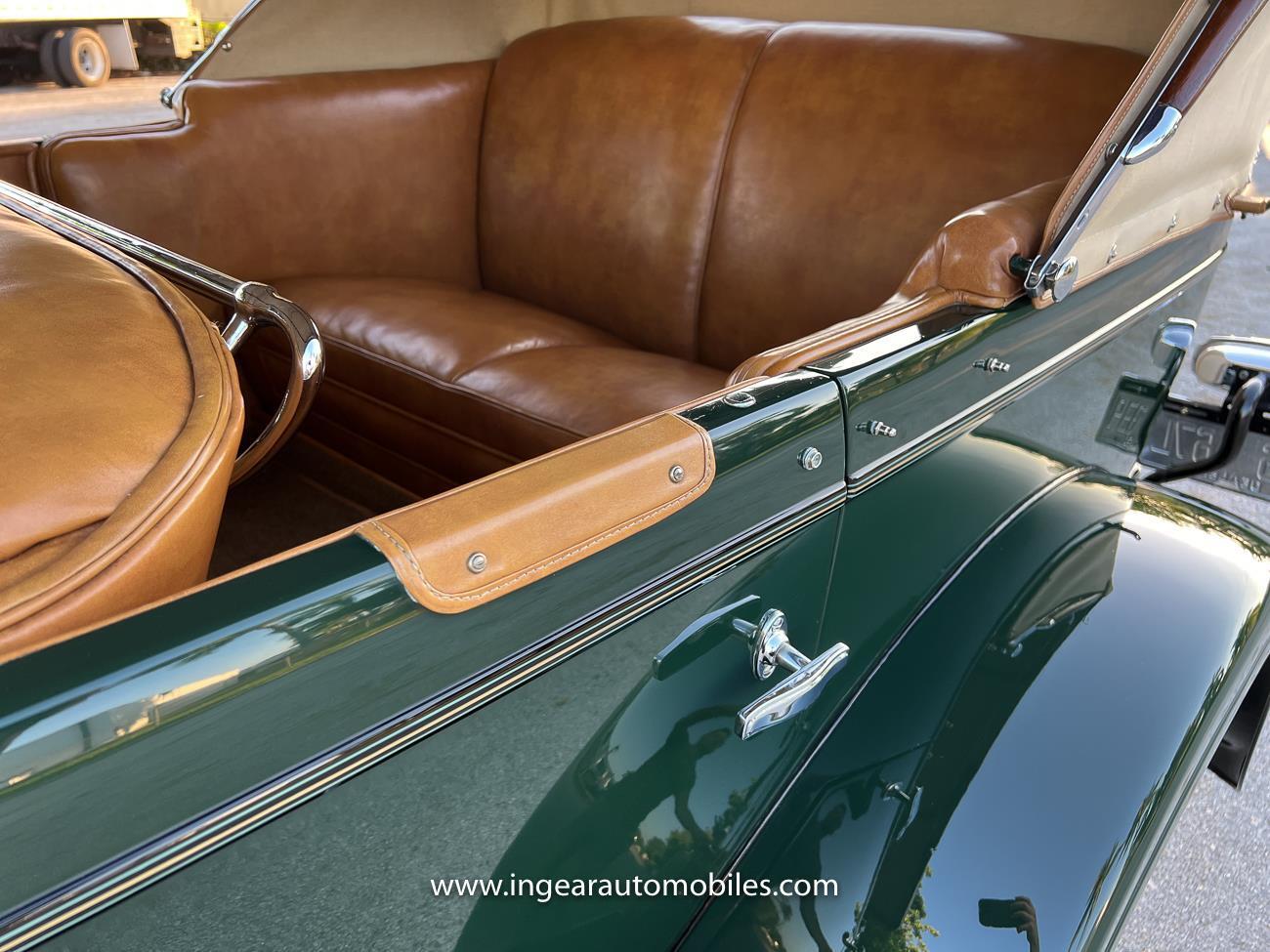 Chrysler-Imperial-Cabriolet-1926-Green-Brown-2789-39