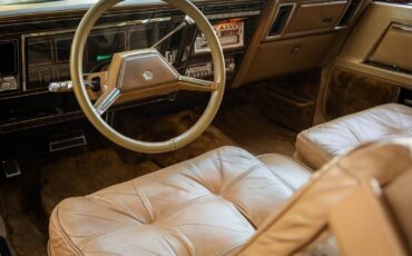 Chrysler-Imperial-Coupe-1981-White-Tan-66324-31