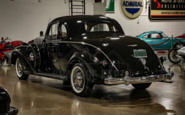 Chrysler-Imperial-New-York-Special-Coupe-1938-Black-Tan-37123-11