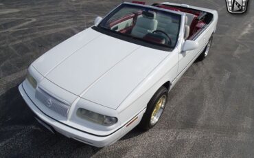 Chrysler-LeBaron-1994-White-Red-114255-4