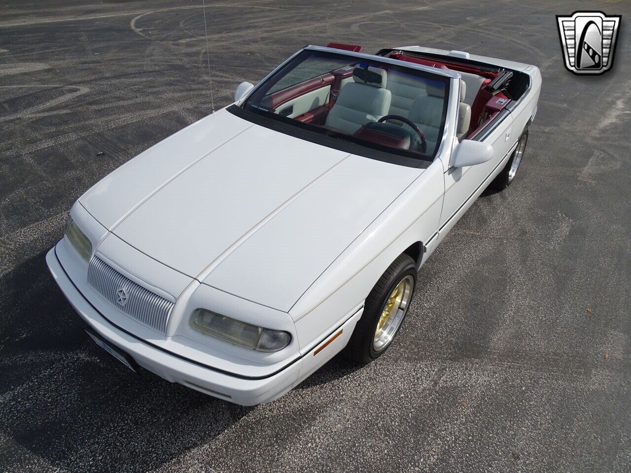 Chrysler-LeBaron-1994-White-Red-114255-4