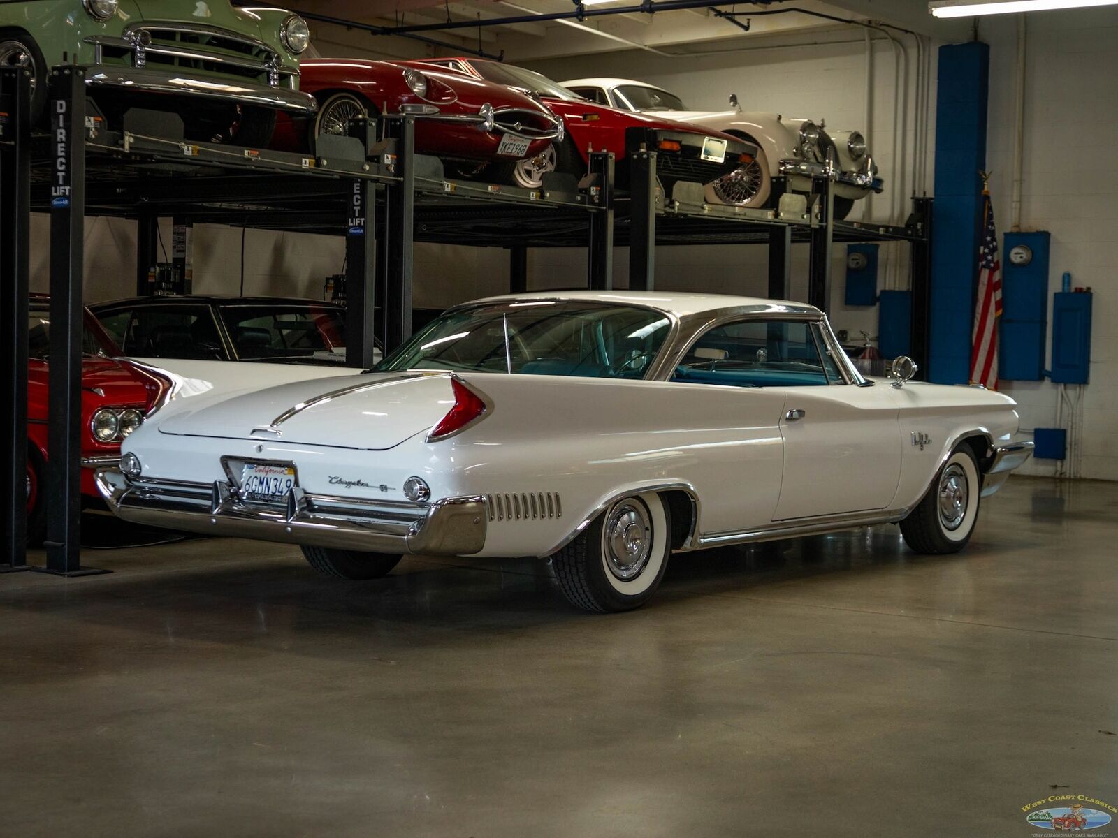 Chrysler-New-Yorker-1960-White-Blue-138247-23