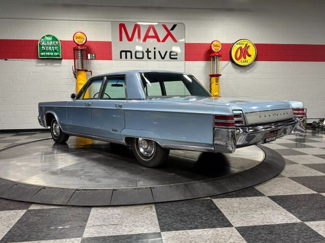 Chrysler-New-Yorker-Berline-1967-Blue-Blue-48898-4