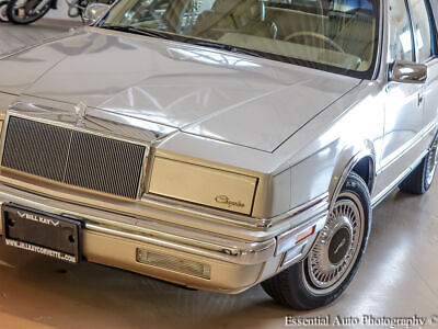 Chrysler-New-Yorker-Berline-1989-Silver-tan-Light-tan-89795-5