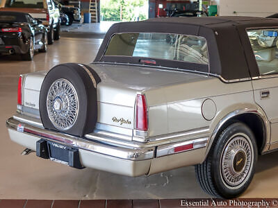 Chrysler-New-Yorker-Berline-1989-Silver-tan-Light-tan-89795-8