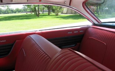 Chrysler-New-Yorker-Coupe-1960-White-Red-189903-9