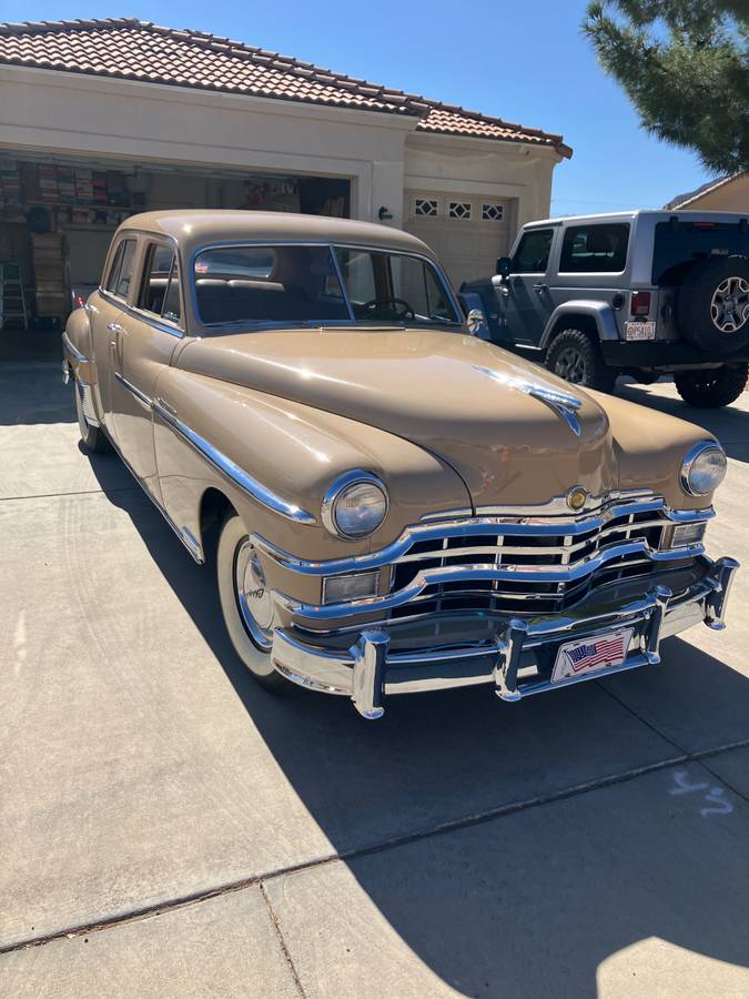 Chrysler-New-yorker-highlander-1949-brown-107787-10