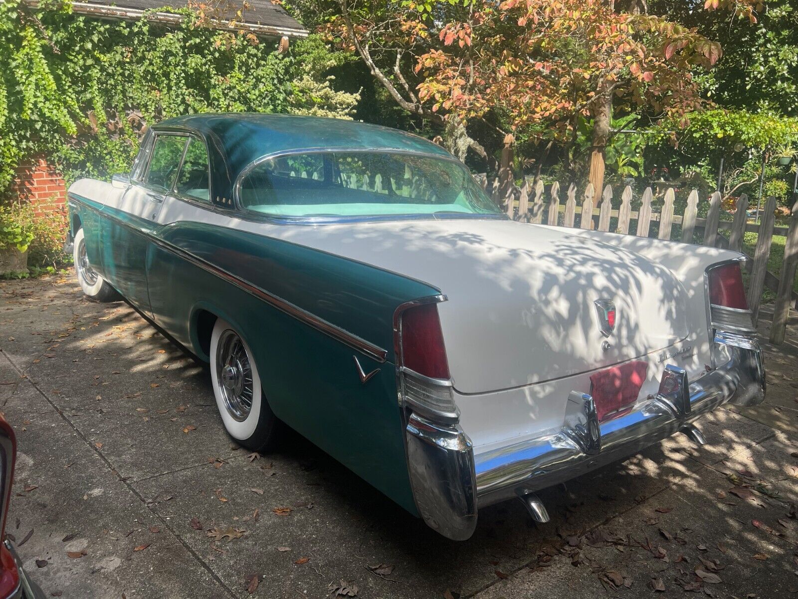 Chrysler-Newport-Coupe-1956-Green-1986844426-2