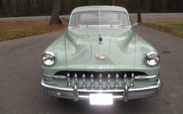 Chrysler-Other-Berline-1951-Green-Tan-91330-3