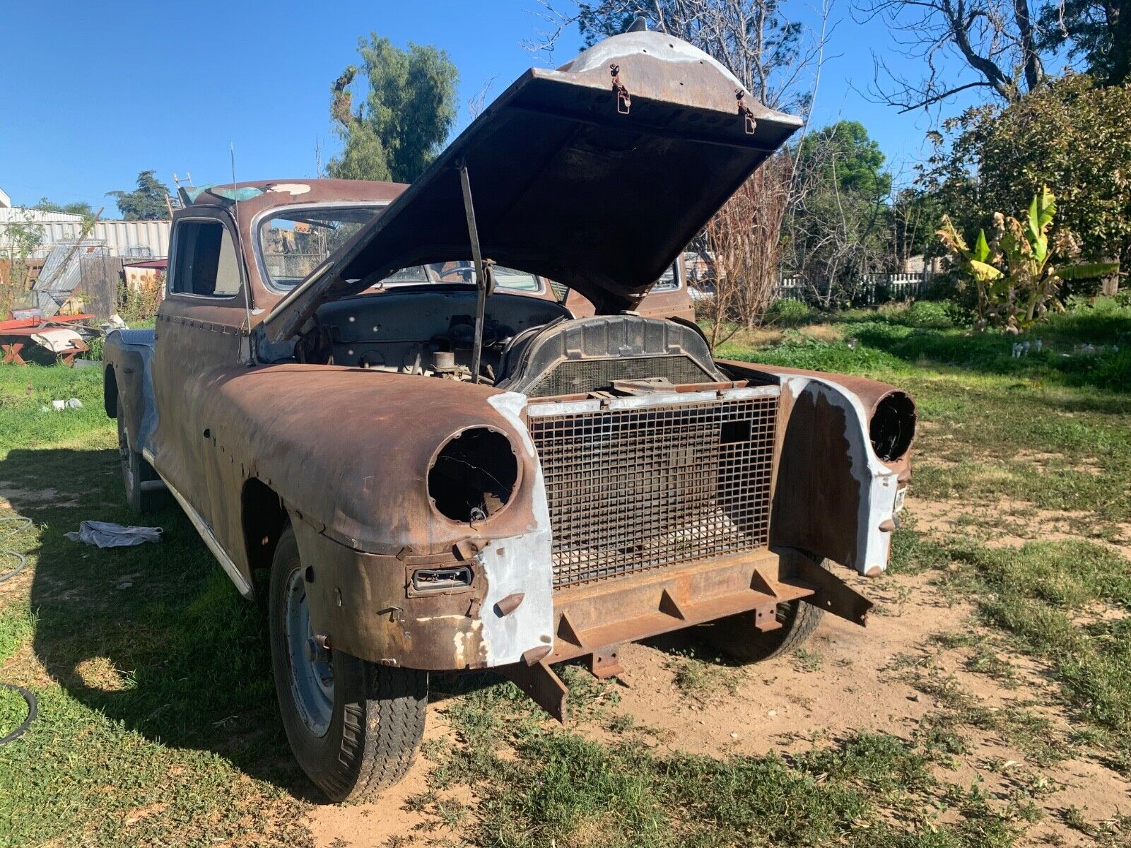 Chrysler-Other-Pickups-1947-Brown-95864-28