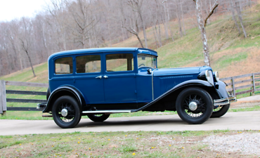 Chrysler-Sedan-Berline-1931-Blue-Gray-111682-2