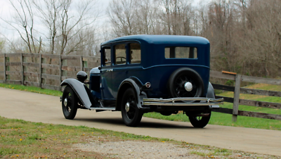 Chrysler-Sedan-Berline-1931-Blue-Gray-111682-7