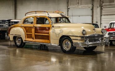 Chrysler-Town-and-Country-Berline-1947-Tan-Brown-79867