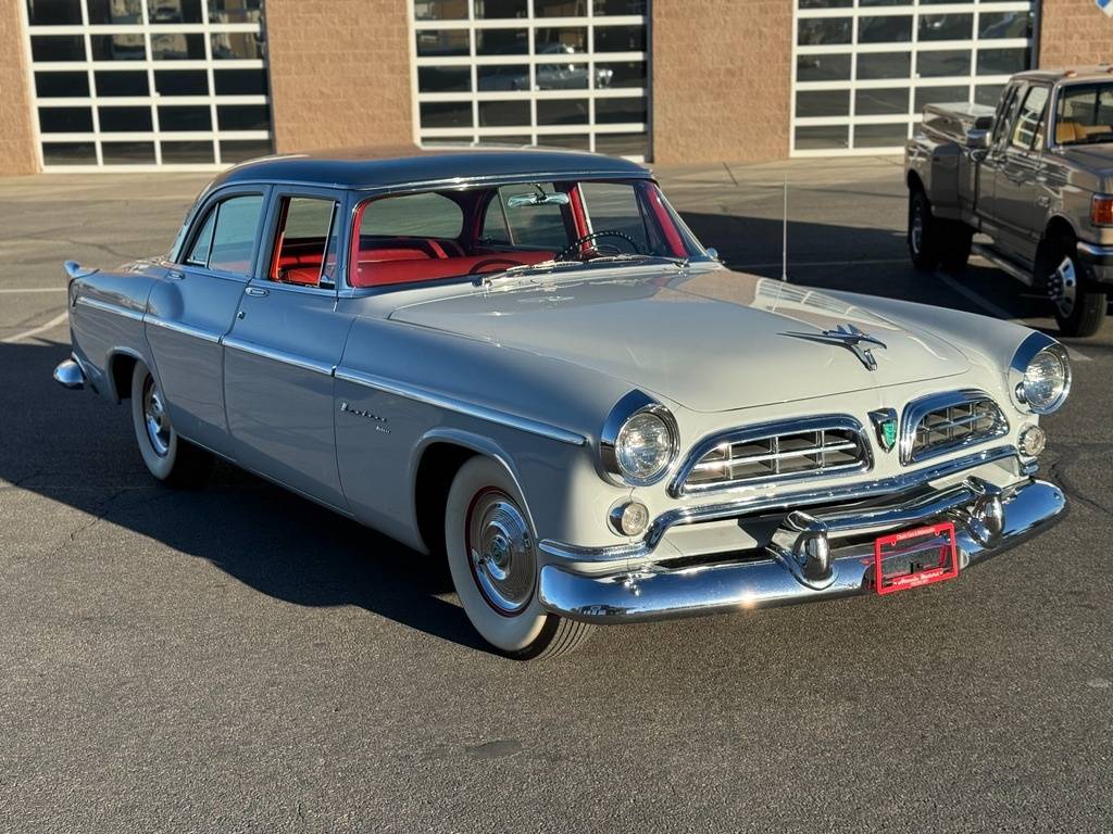 Chrysler-Windsor-deluxe-1955-grey-60727-8