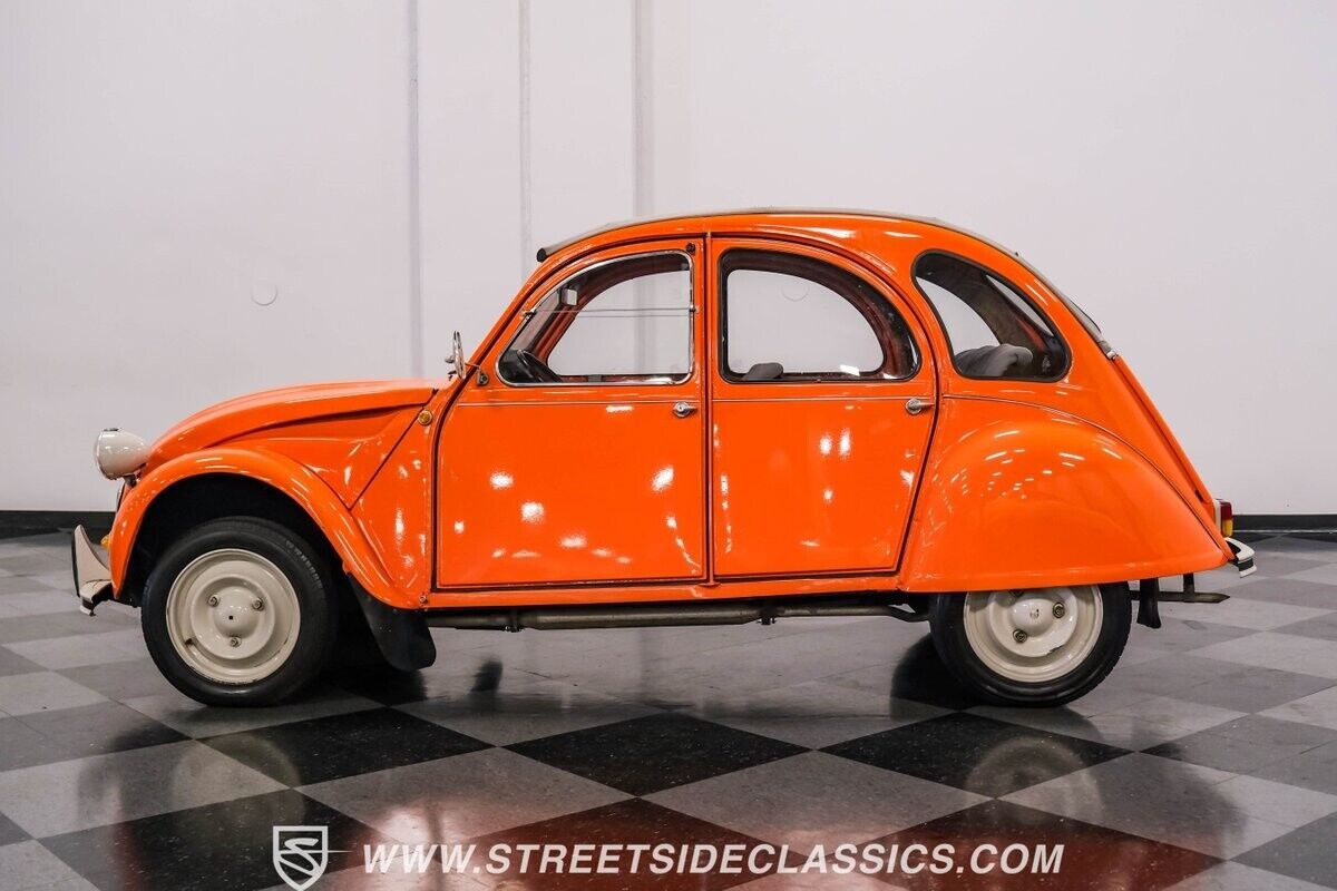 CitroxEBn-2CV6-Berline-1969-Orange-Gray-140958-2