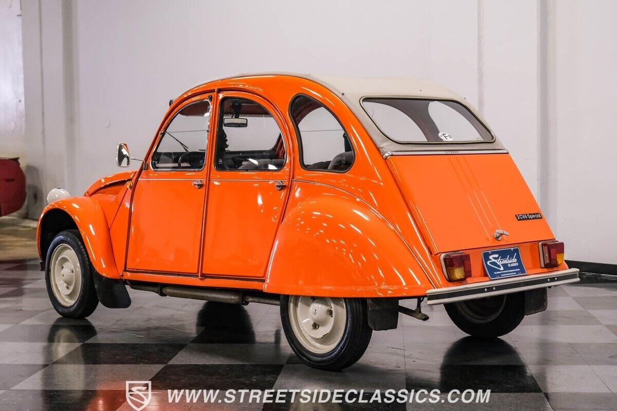 CitroxEBn-2CV6-Berline-1969-Orange-Gray-140958-8