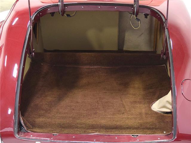 Cord-810-Cabriolet-1936-Burgundy-Tan-20495-9