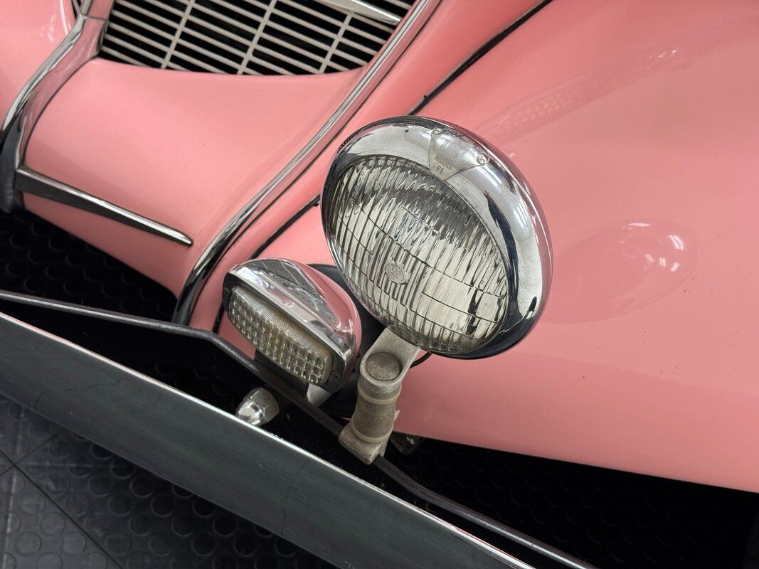 Cord-866-Cabriolet-1976-Pink-Hot-Pink-20921-10