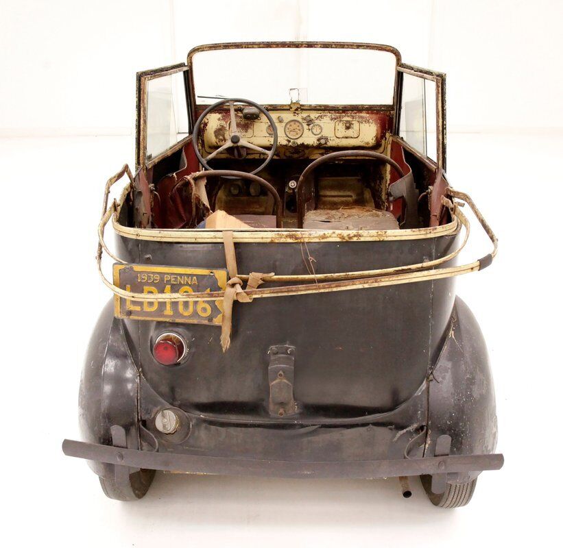 Crosley-CB42-Cabriolet-1942-Black-Oxblood-0-3