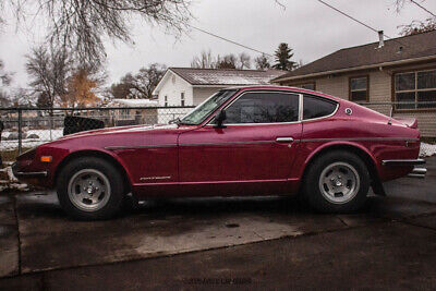 Datsun-240Z-Coupe-1972-Red-Black-357274-2