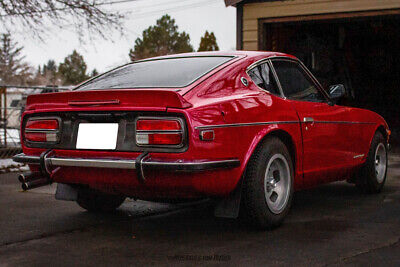 Datsun-240Z-Coupe-1972-Red-Black-357274-7