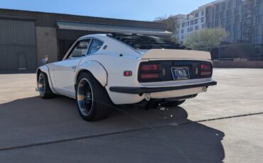 Datsun-280Z-Coupe-1977-White-Black-66319-3