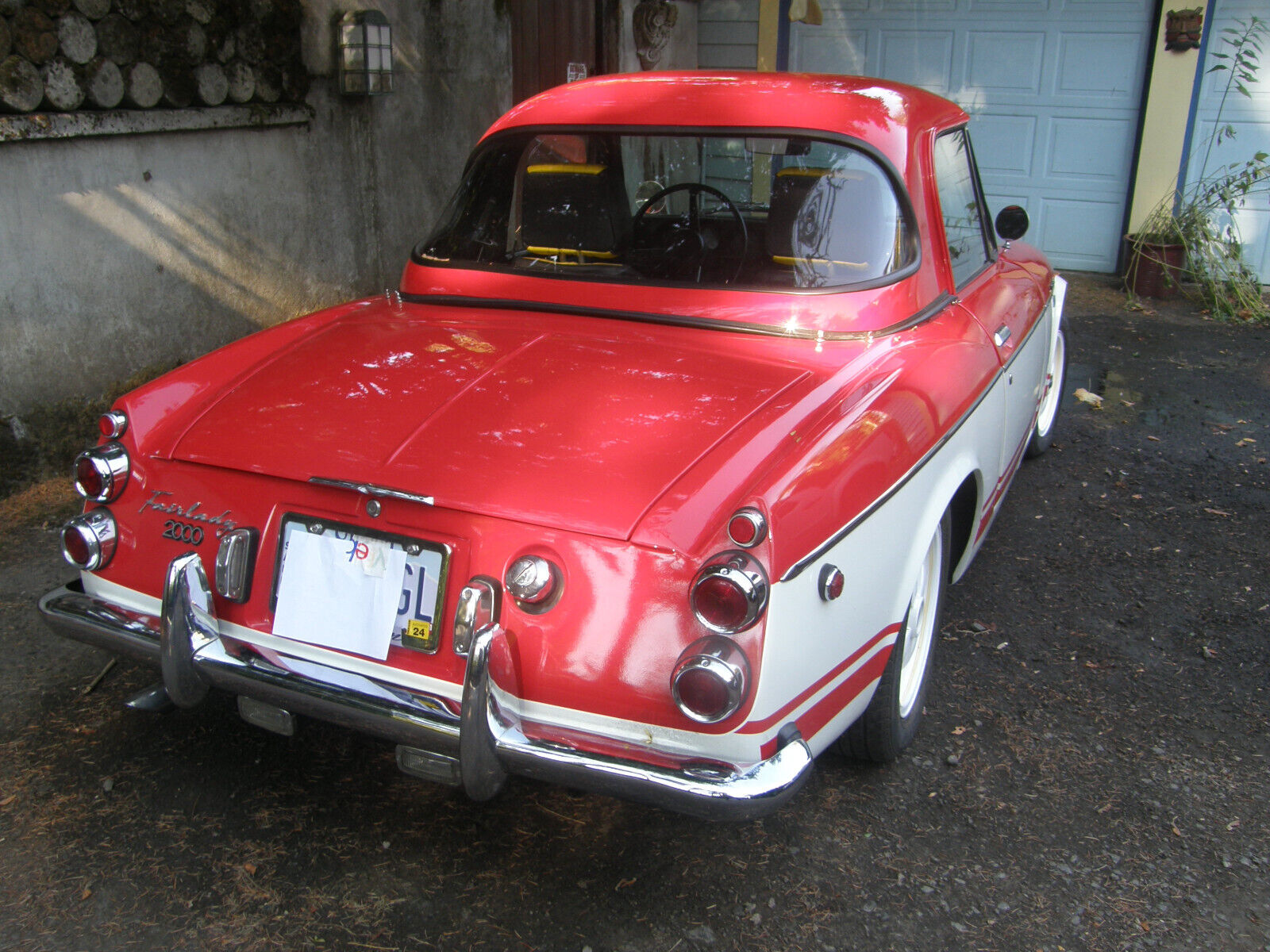 Datsun-Roadster-Coupe-1969-805-3