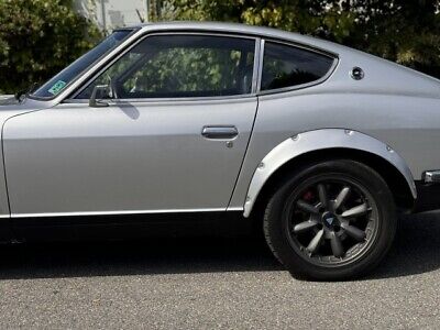 Datsun-Z-Series-1973-Silver-79291-10