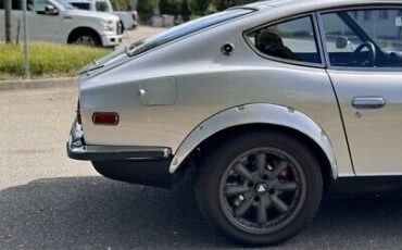 Datsun-Z-Series-1973-Silver-79291-14