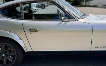 Datsun-Z-Series-1973-Silver-79291-15