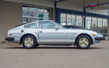 Datsun-Z-Series-1979-Silver-Black-106654-9