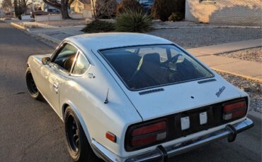 Datsun-Z-Series-Coupe-1970-White-Black-700-10