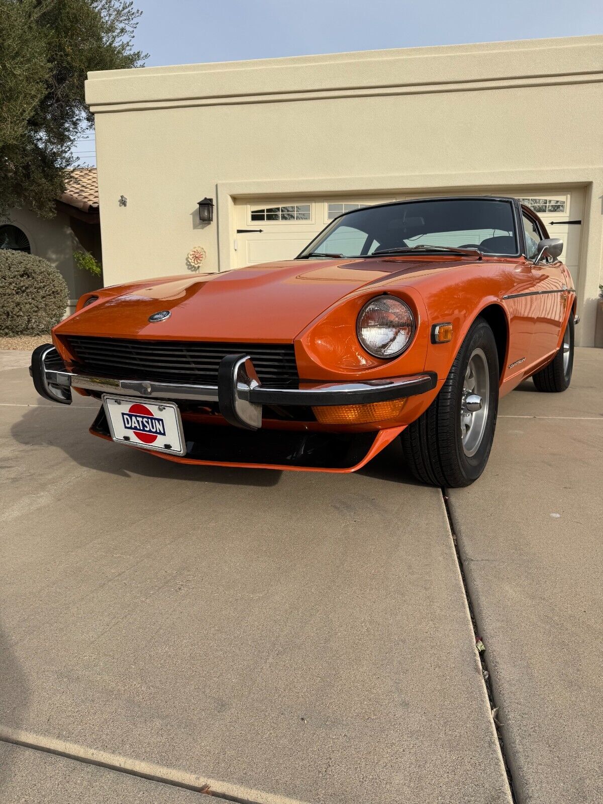 Datsun-Z-Series-Coupe-1973-Orange-137773-2