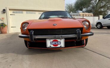 Datsun-Z-Series-Coupe-1973-Orange-137773-7