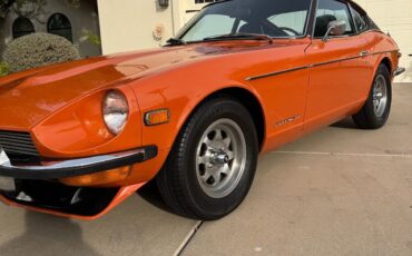 Datsun-Z-Series-Coupe-1973-Orange-137773-8