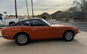 Datsun-Z-Series-Coupe-1973-Orange-137773-9